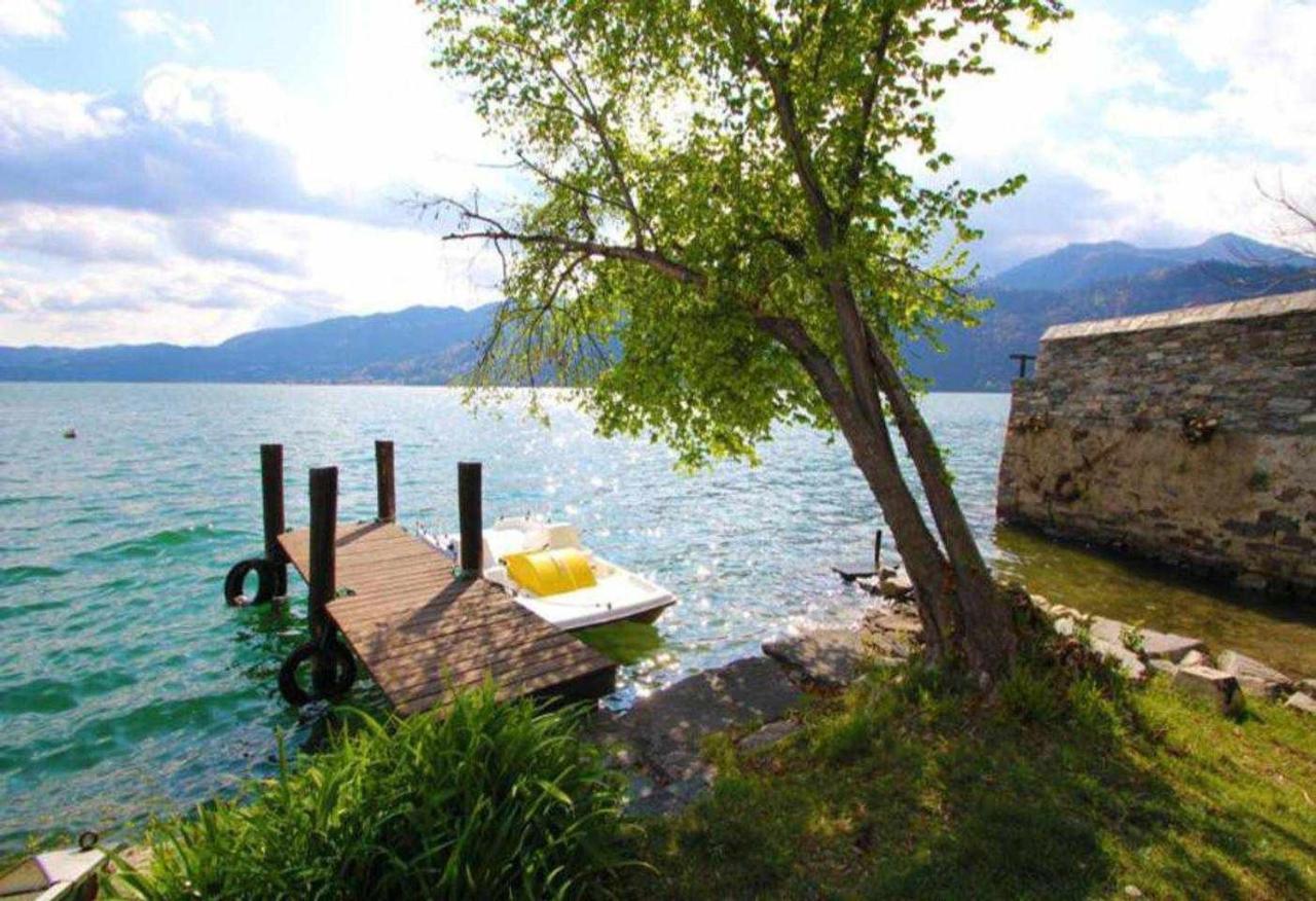 Il Glicine Appartamento Con Darsena Privata A Lago Pettenasco Exteriér fotografie