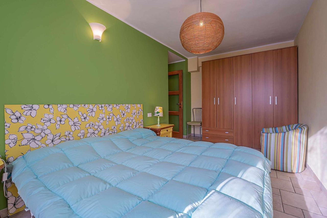 Il Glicine Appartamento Con Darsena Privata A Lago Pettenasco Exteriér fotografie